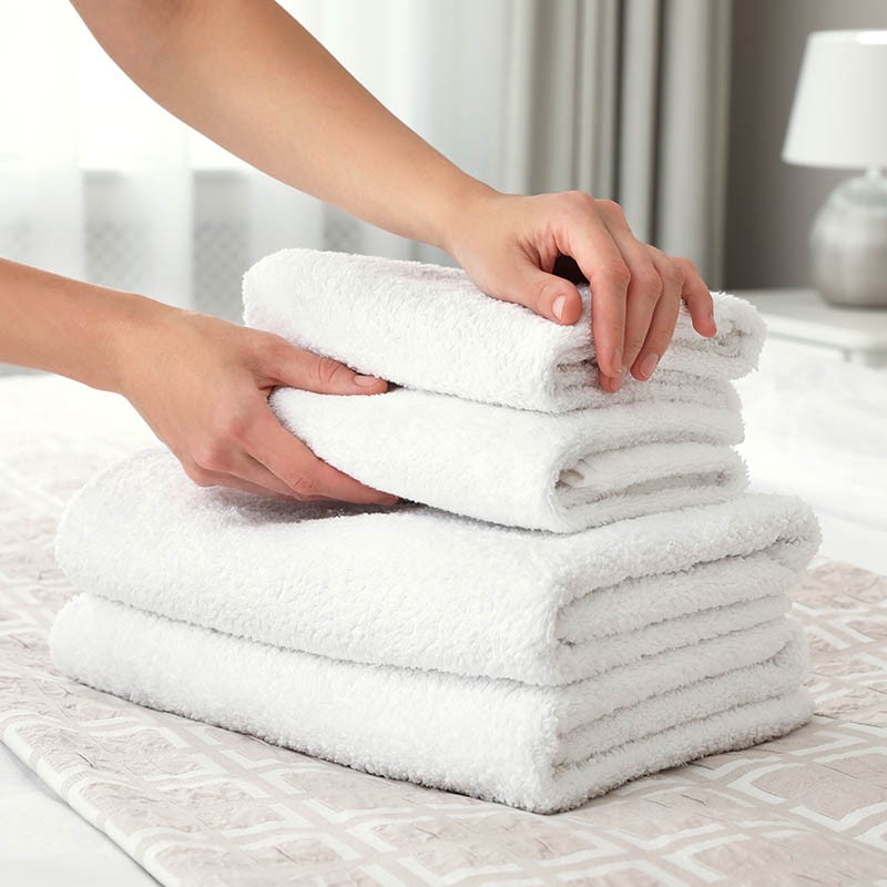 Linum Home Textiles Cream Set of 2 Turkish Cotton Denzi Bath Towels